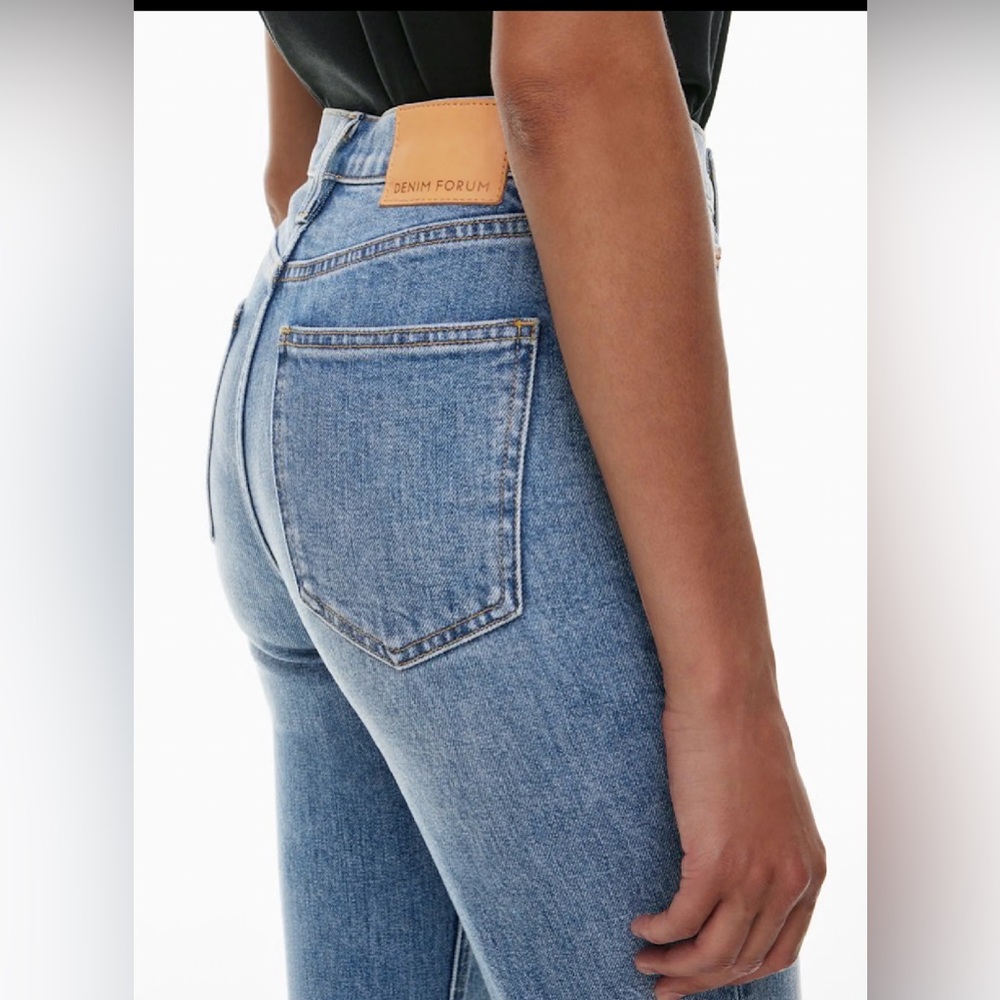 Aritzia Denim Forum The Arlo High Rise Straight Jeans Size 25/28L - Picture 5 of 13